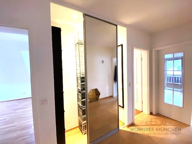 Einbauschrank im Flur